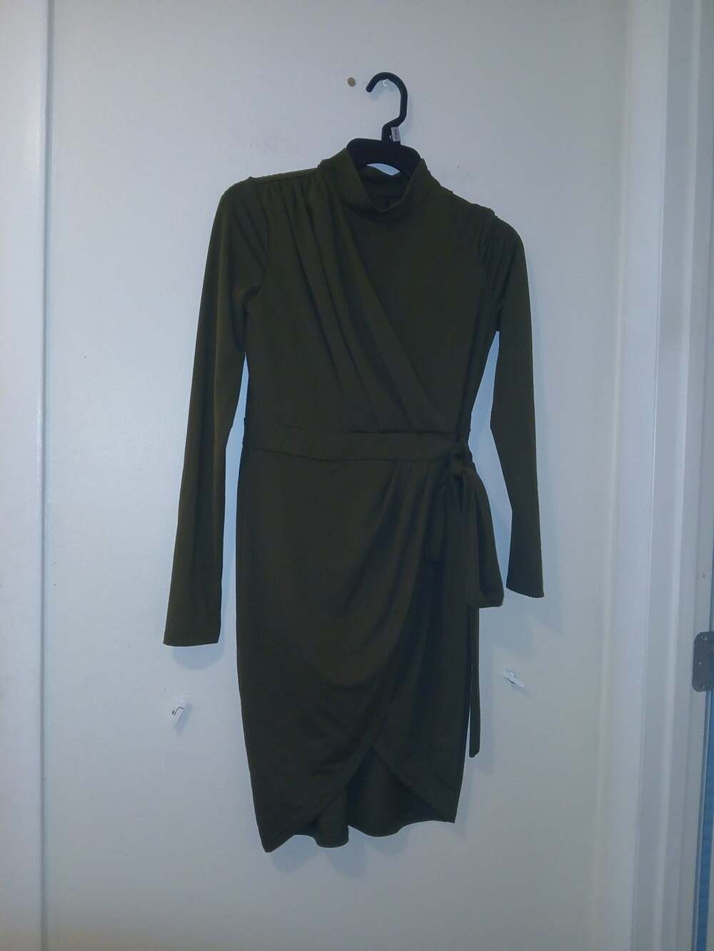 Zahraa Olive Green Mock Neck Long Sleeve Wrap Dress Size US XS